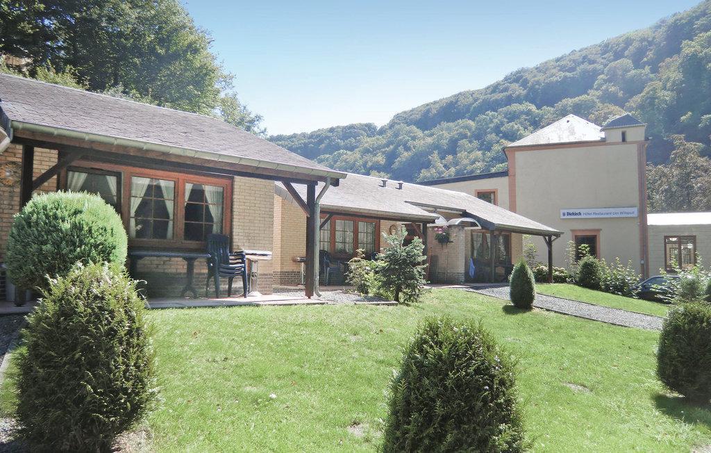 Guesthouse Um Willspull Michelau Exterior photo